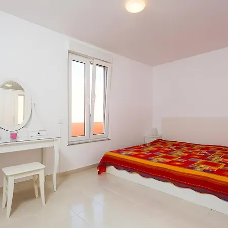 Apartment Tejita *